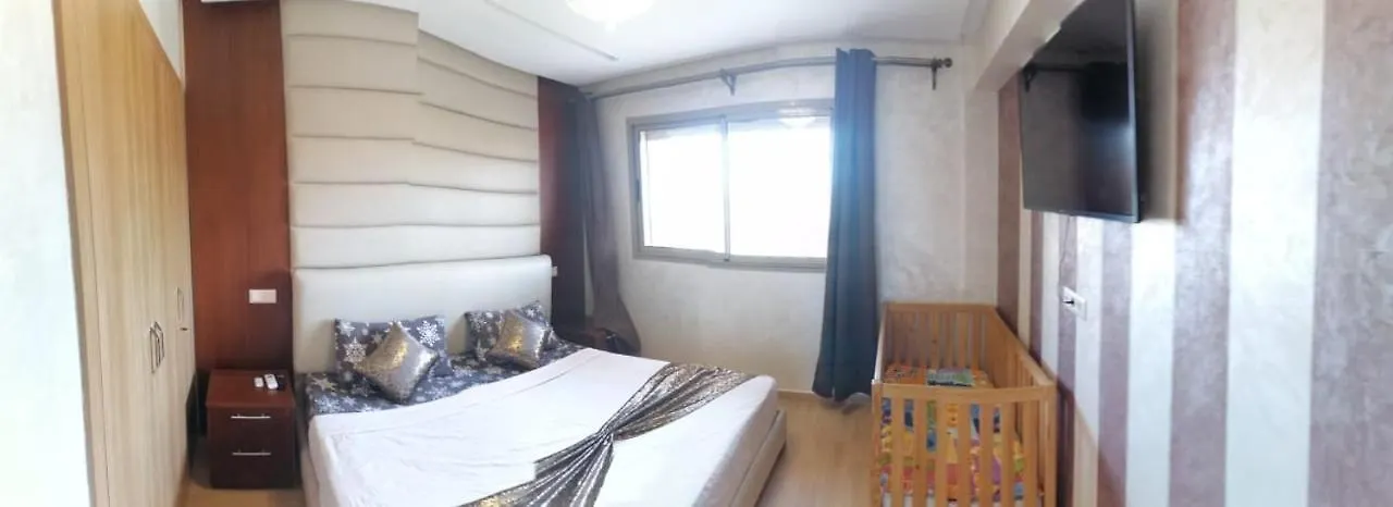 Un Appartement Avec Piscine A Marrakech Marrakesh