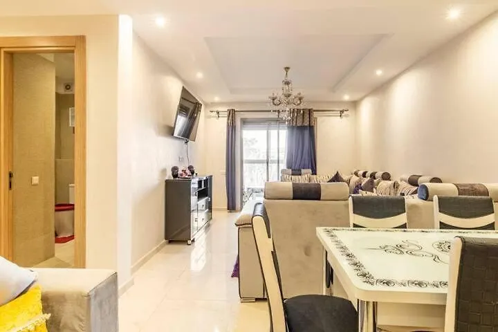 Un Appartement Avec Piscine A Marrakech Marrakesh Morocco